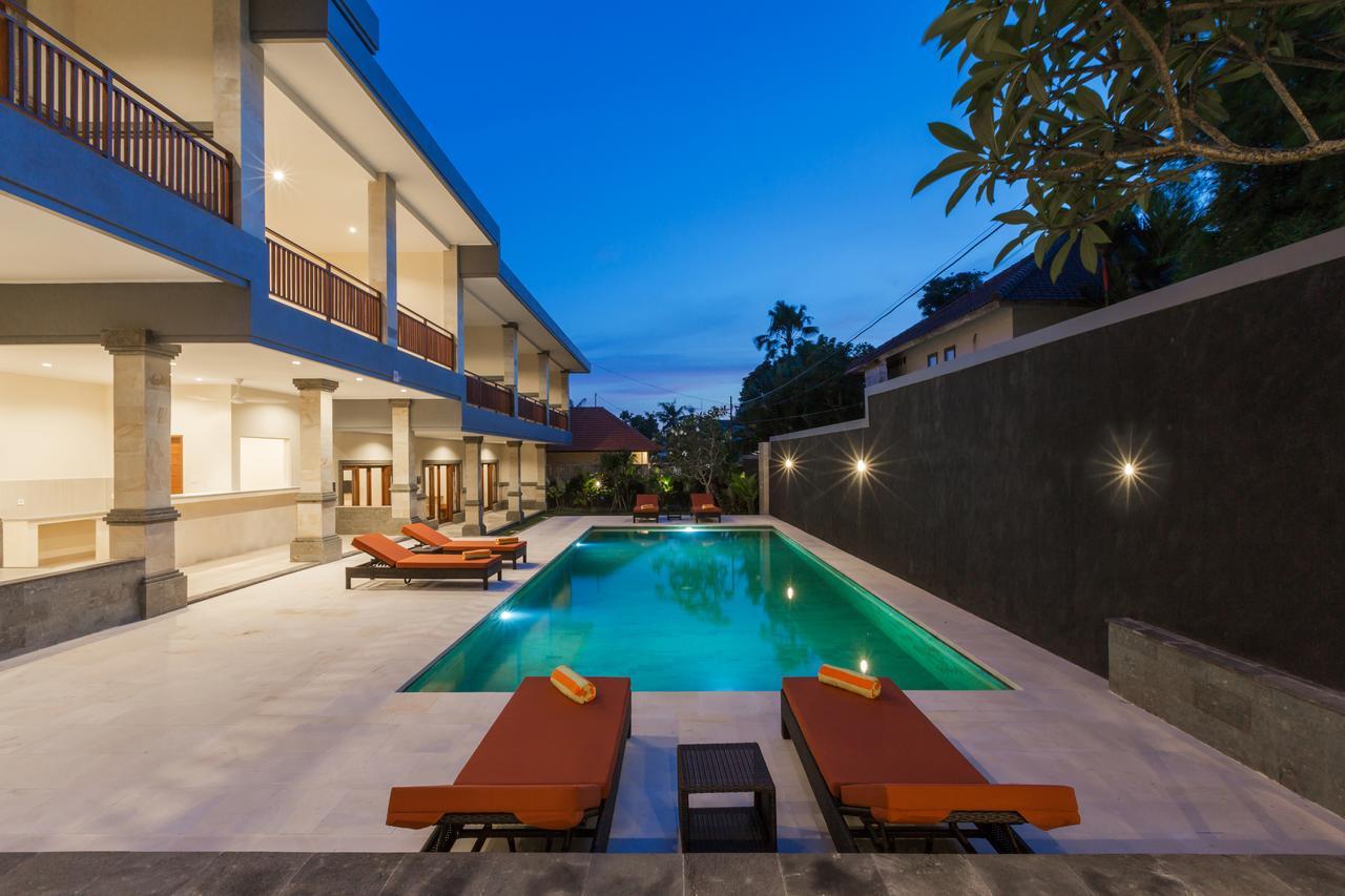 Kubu Petitenget Suite Seminyak Exterior foto